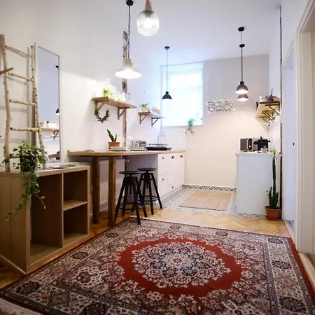 Inda Apartment Eger